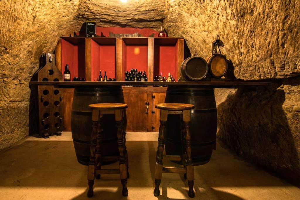 Durmiendo Como Reyes En La Rioja Cihuri Exterior foto